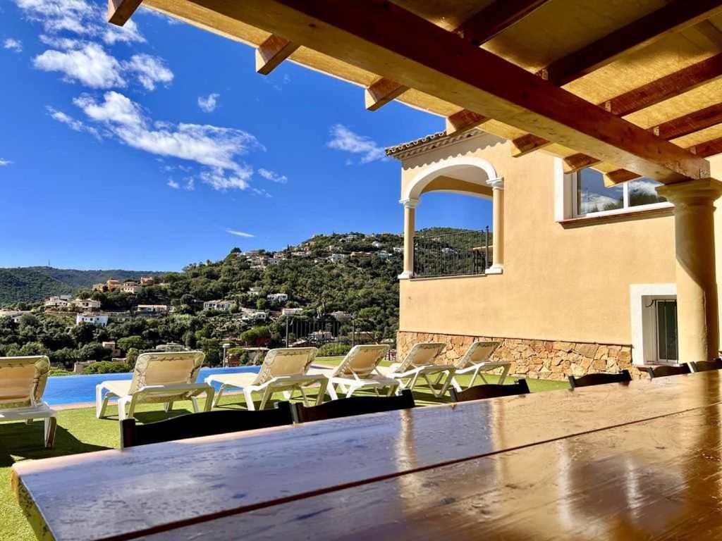 Casa Mas Ambros Con Piscina Desbordante Villa Calonge  Kültér fotó