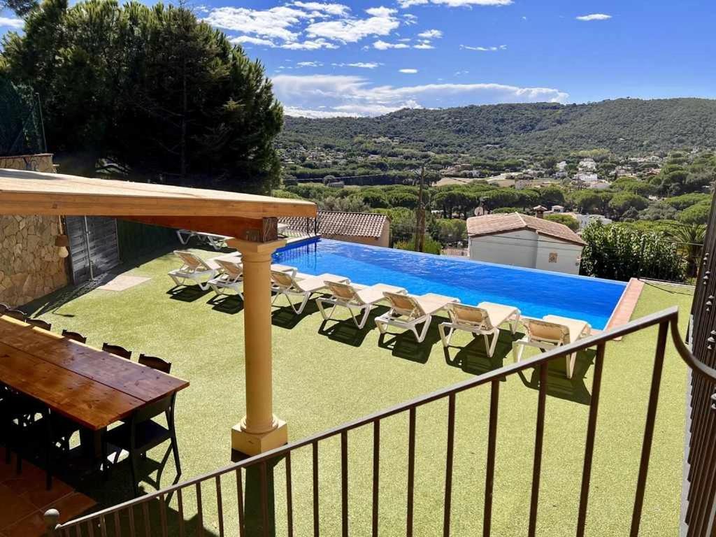 Casa Mas Ambros Con Piscina Desbordante Villa Calonge  Kültér fotó